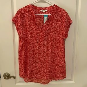 Women’s printed blouse. Size XL.